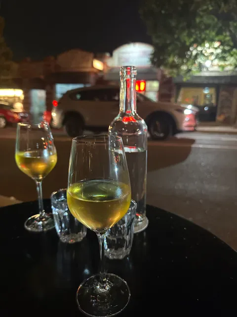 Wines of While