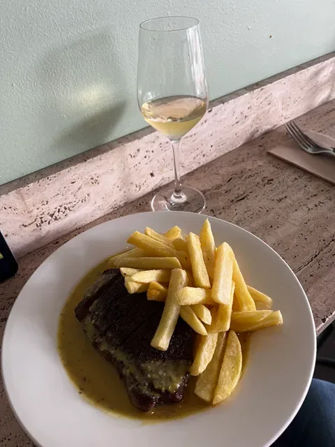 Wines of While