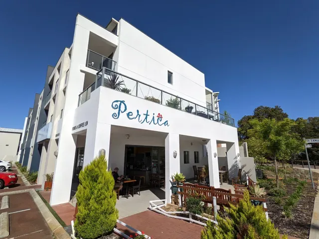 The Pertica Cafe