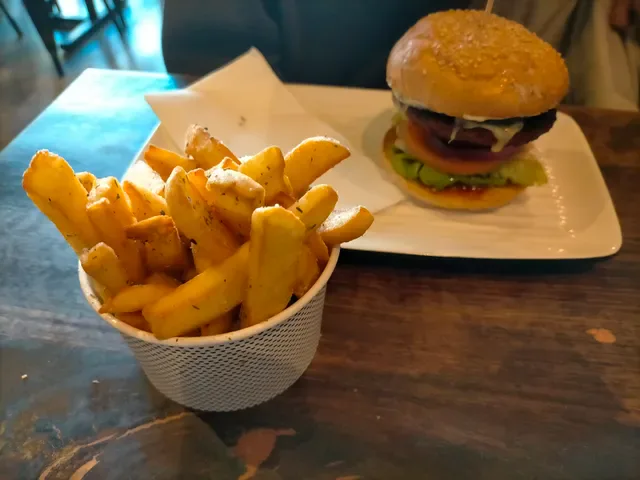 Grill'd Burgers - Rockingham