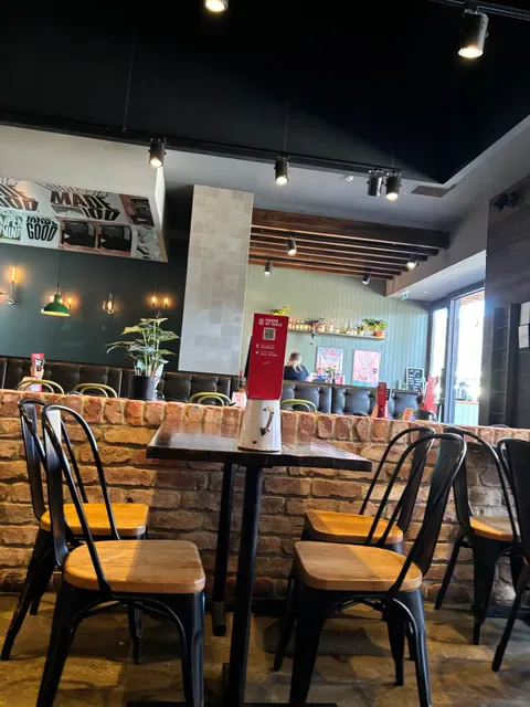 Grill'd Burgers - Rockingham