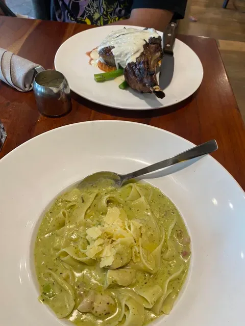 Latitude 32 Restaurant Rockingham