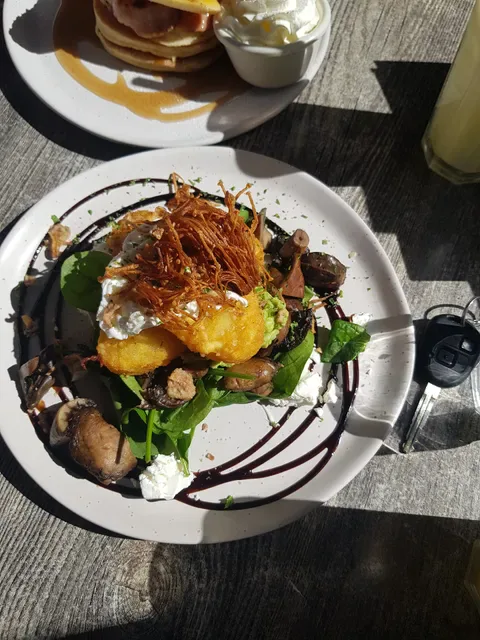 Lu Lu's Cafe