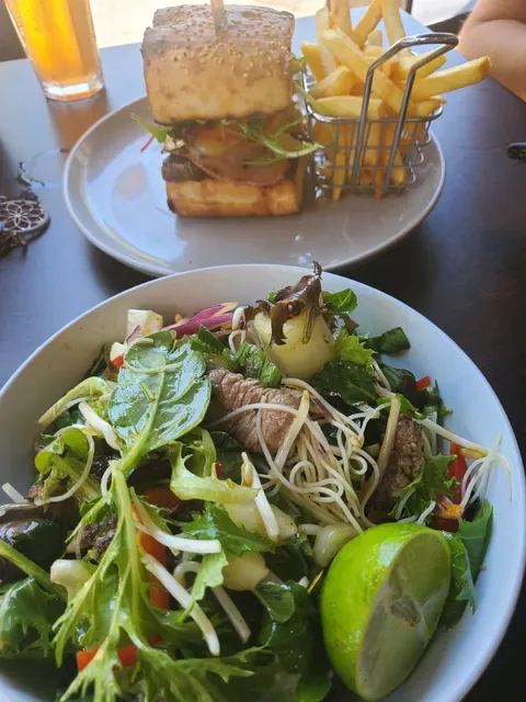 Lu Lu's Cafe