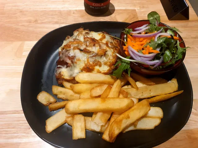The Sporting Globe Bar & Grill Rockingham