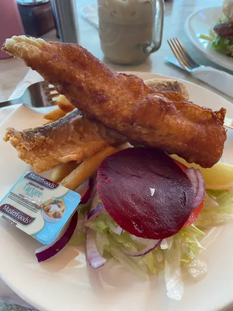 Tides Cafe