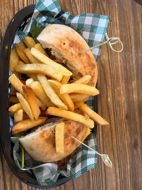 Bay Bay's on Scarborough