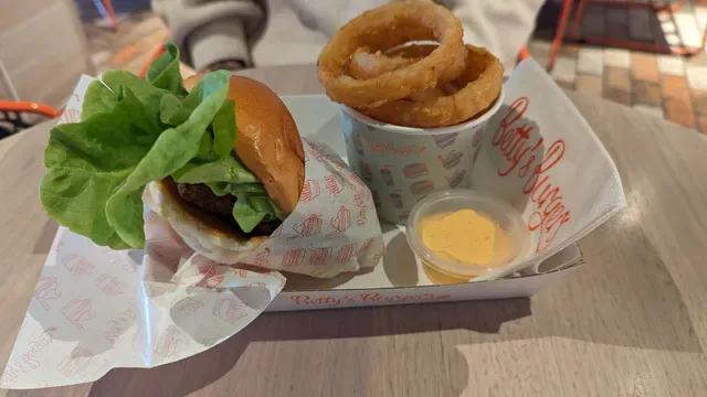 Betty's Burgers