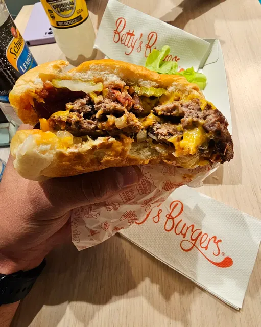 Betty's Burgers