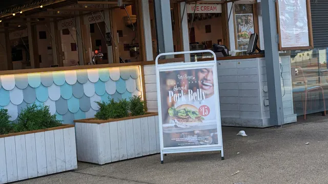 Betty's Burgers
