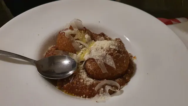 La Vela Restaurant