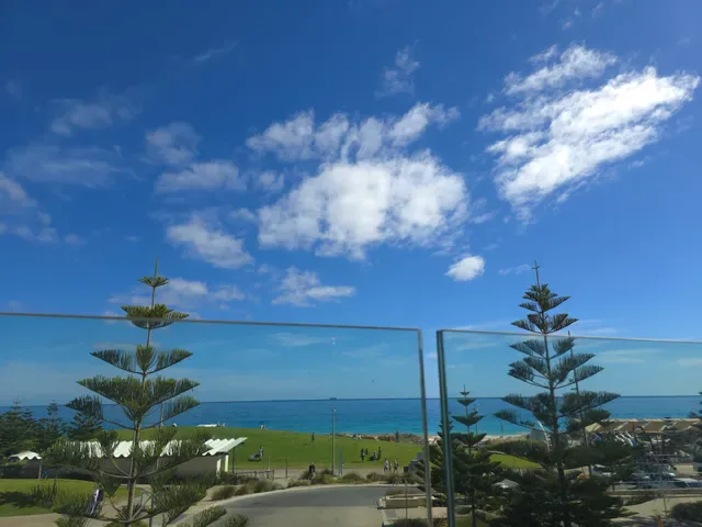 Scarborough Beach Bar