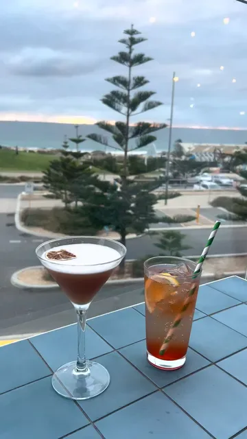 Scarborough Beach Bar