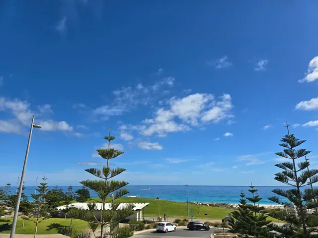 Scarborough Beach Bar