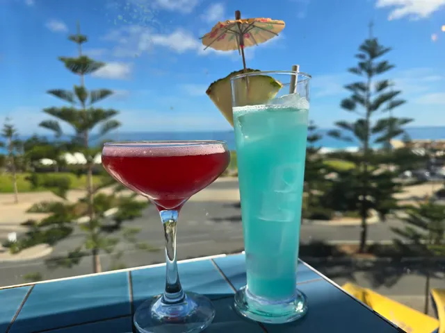 Scarborough Beach Bar