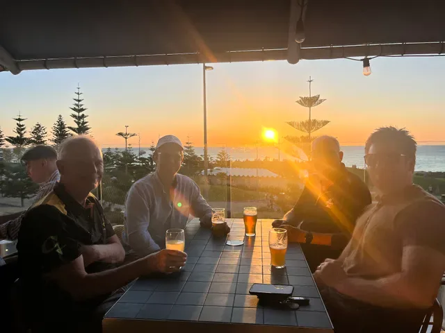 Scarborough Beach Bar