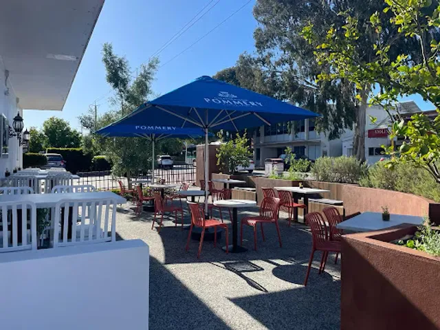 Mistelle Bistro