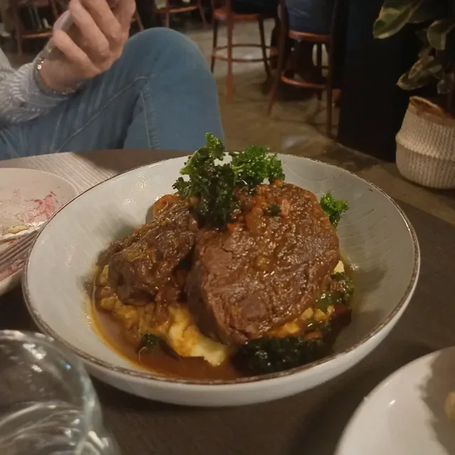 Mistelle Bistro