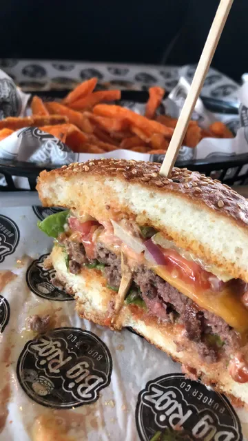 Big Rigz Burger Co.