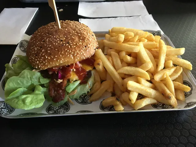 Big Rigz Burger Co.