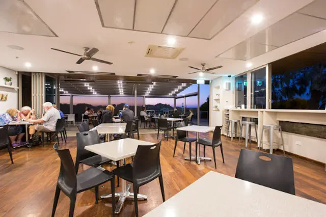 Bistro 21