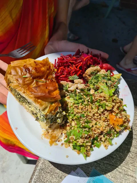 Manna Wholefoods & Cafe