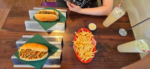 Run Amuk Hotdogs