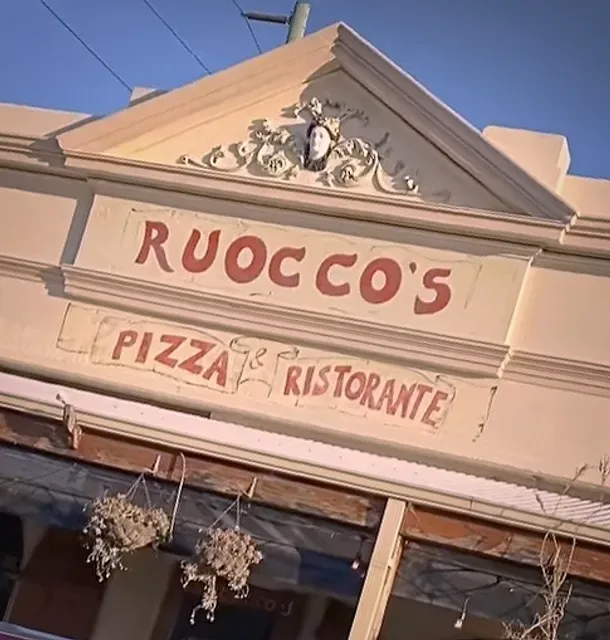 Ruocco's Pizzeria E Ristorante