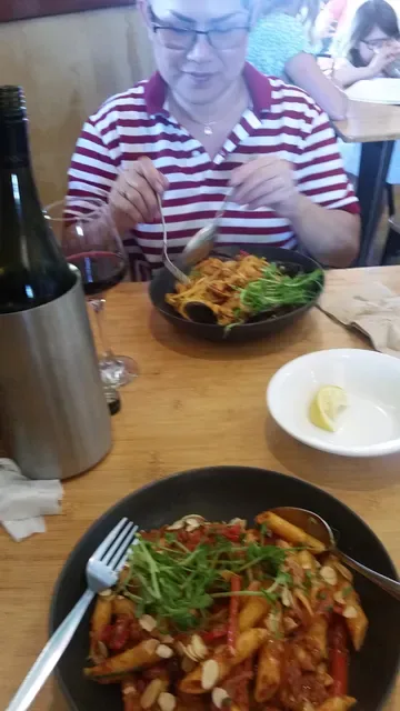 Ruocco's Pizzeria E Ristorante