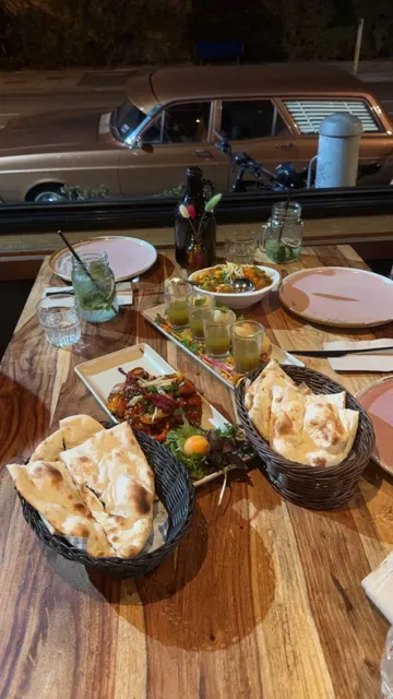 Saroor Bar and Restaurant