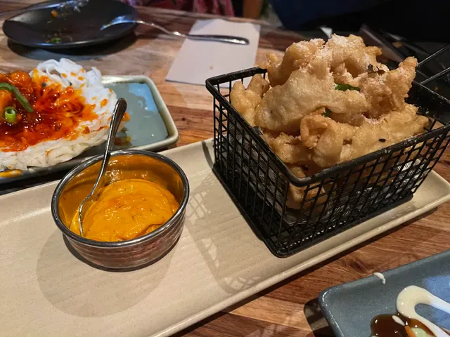 Saroor Bar and Restaurant