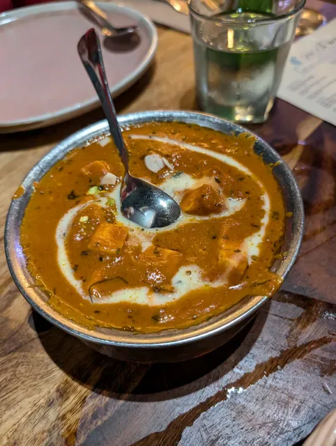 Saroor Bar and Restaurant