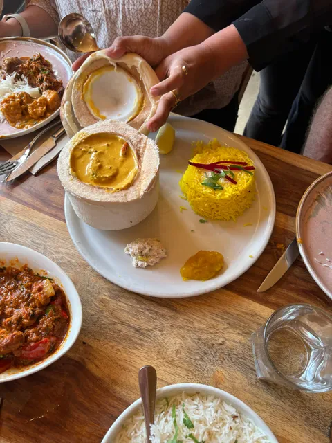 Saroor Bar and Restaurant