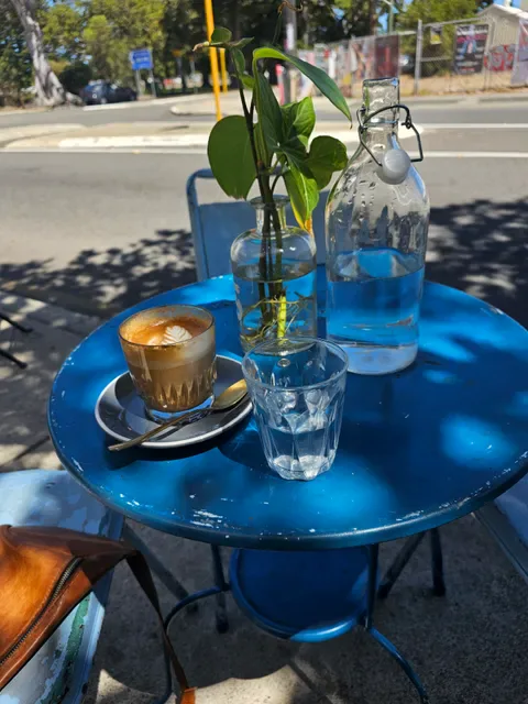 Third Wheel Café South Fremantle