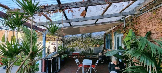 Third Wheel Café South Fremantle