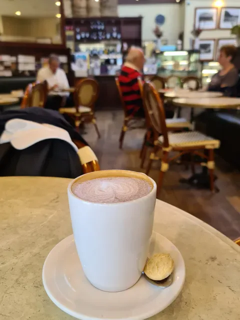 Globe Coffee House Patisserie & Restaurant
