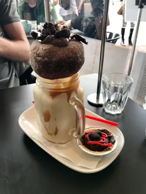 Gusto Food