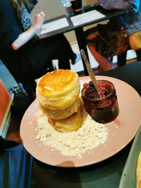 Gusto Food