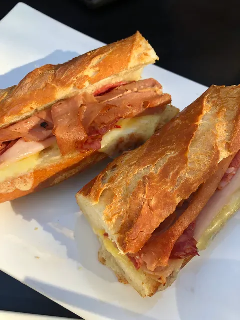 La Patisserie
