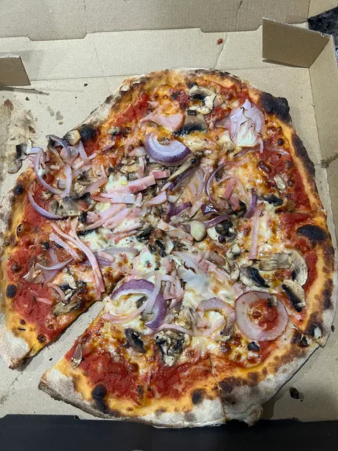 Solo Pizza