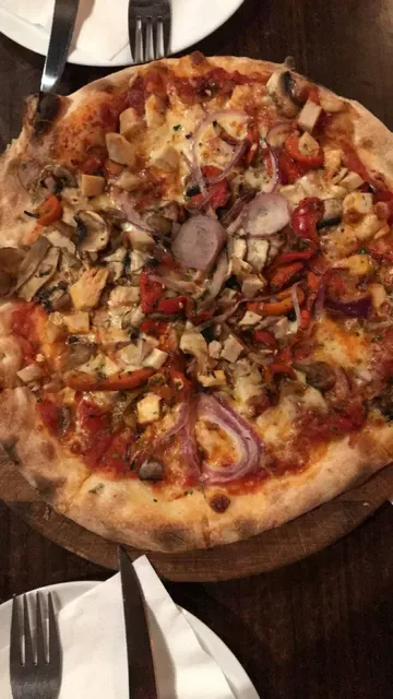 Solo Pizza