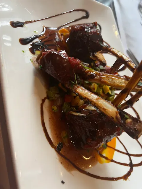 CALEB Restaurant & Bar