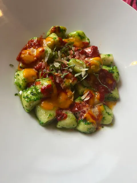 CALEB Restaurant & Bar