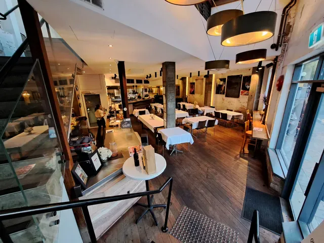 CALEB Restaurant & Bar