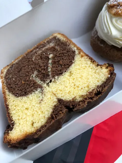 Louis Boeglin Cafe & Patisserie