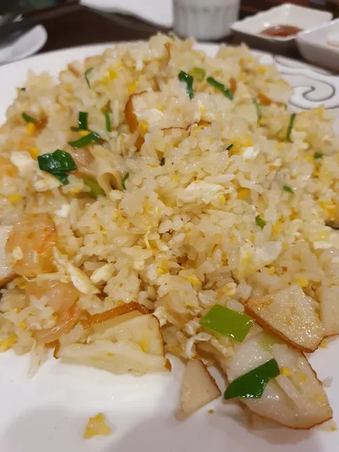 Wei's Dumpling Hut 齐鲁缘饺子馆
