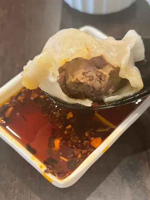 Wei's Dumpling Hut 齐鲁缘饺子馆