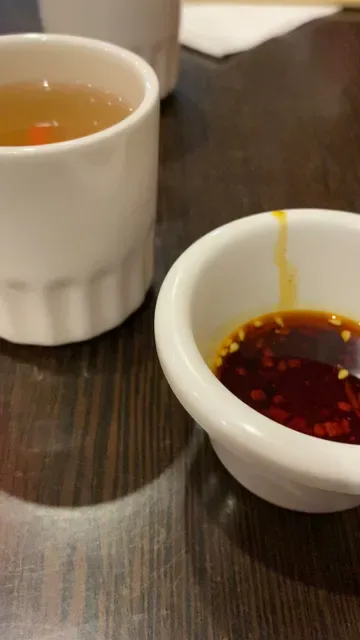 Wei's Dumpling Hut 齐鲁缘饺子馆