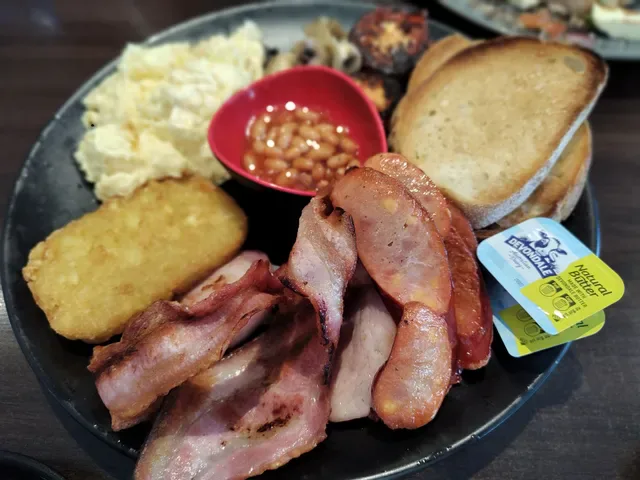 Brushfoot Cafe