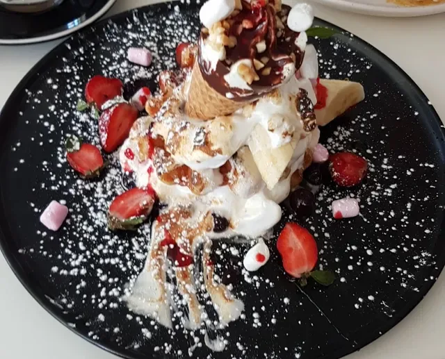 Brushfoot Cafe